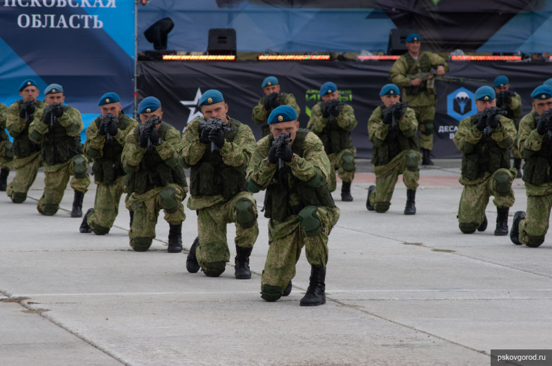 Псков десантники