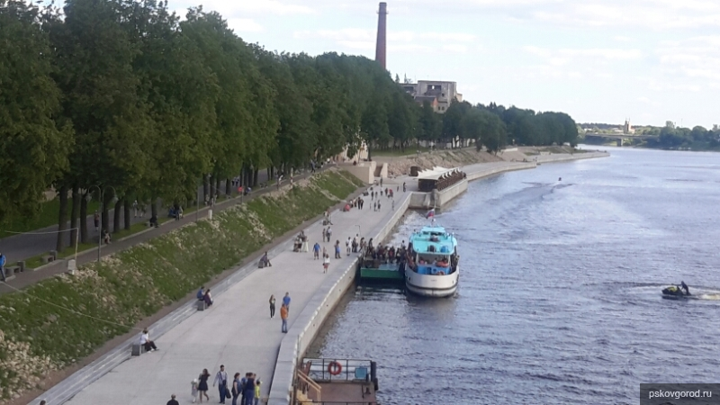 Levita набережная реки великой 6 фото
