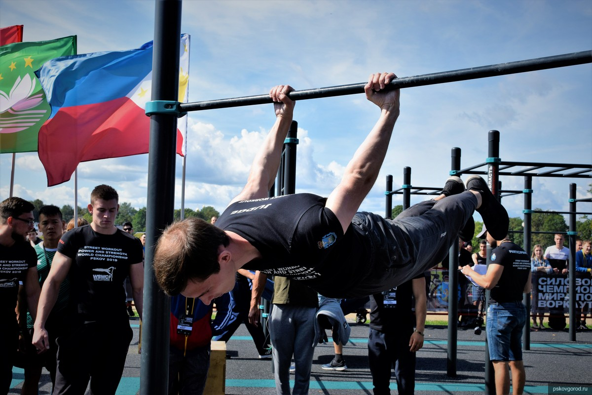 Workout master. Воркаут соревнования. Соревнования по воркауту. Street Workout соревнования. Соревнования по стрит воркауту.